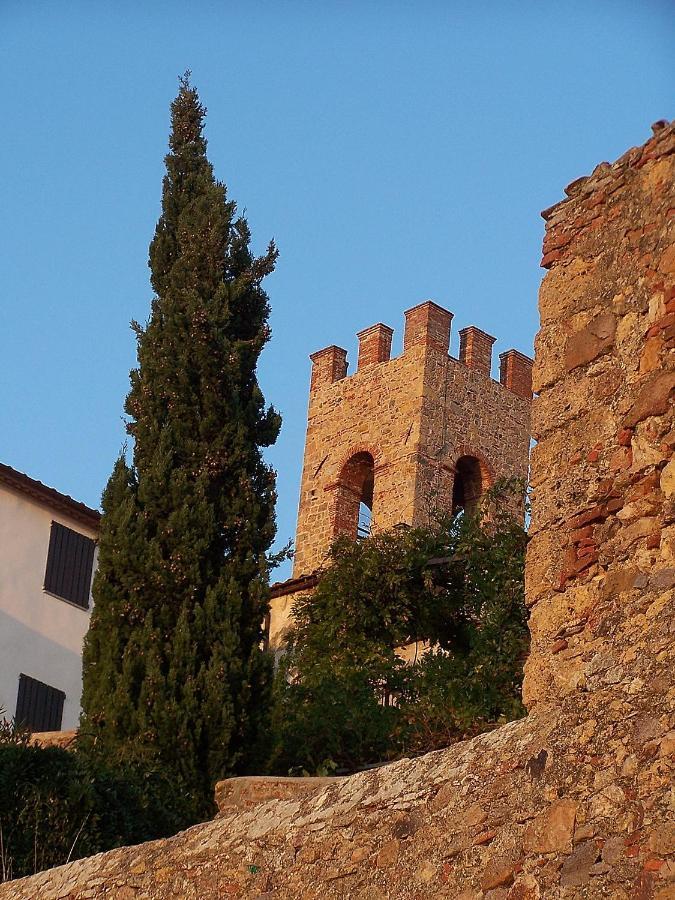 Le Logge Casa Vacanze Montepescali Eksteriør billede