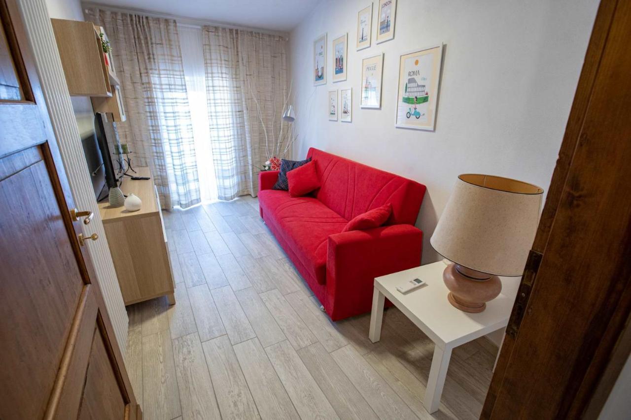 Le Logge Casa Vacanze Montepescali Eksteriør billede